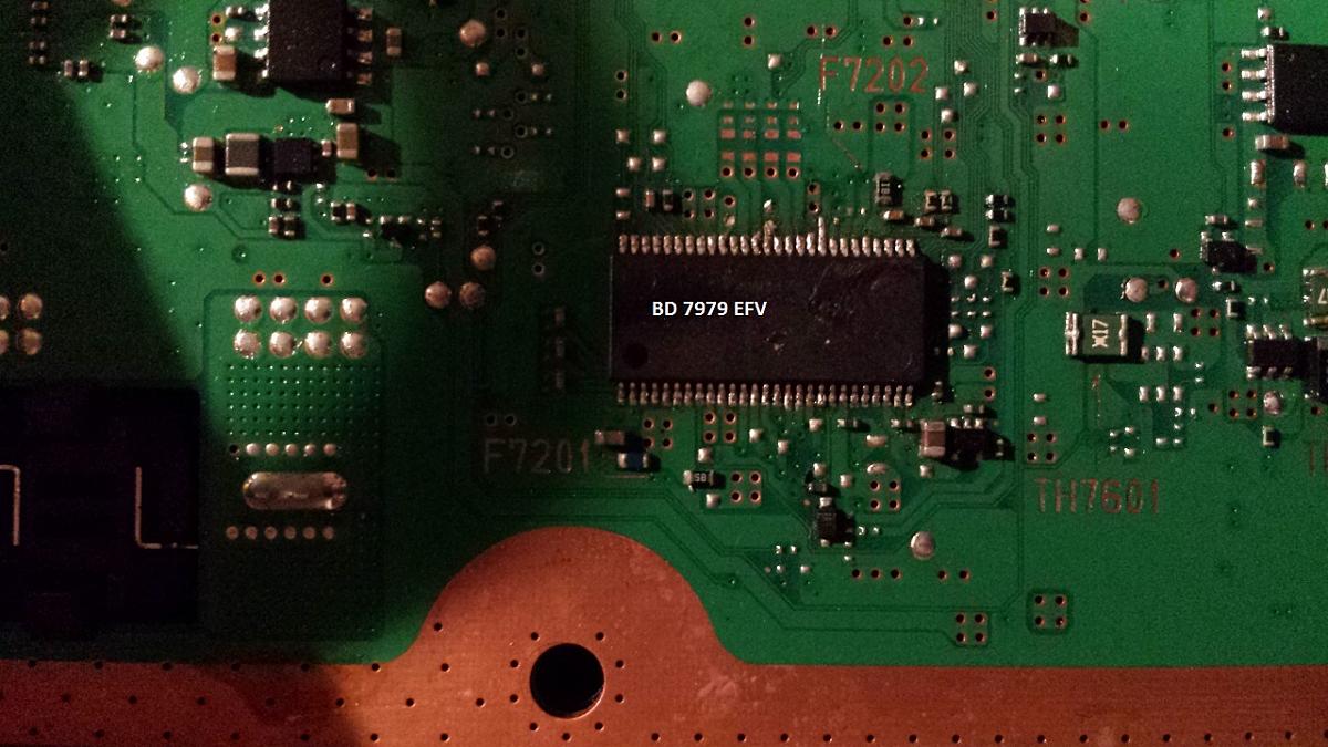 PS3 Slim non accetta dischi-b.jpg