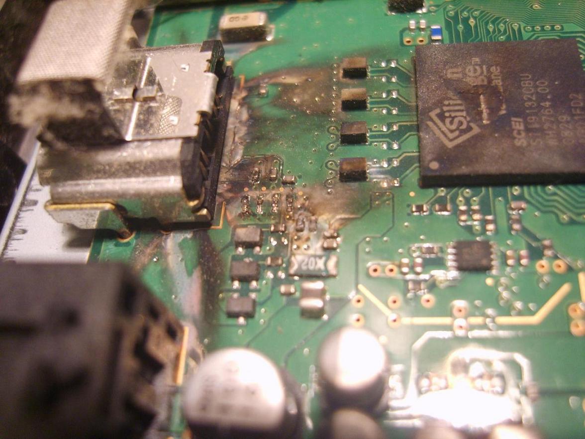 Nome: HDMI flash 2.JPG
Visite: 476
Dimensione: 168.2 KB