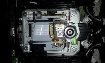 Lettore ps3 kem400aaa non funzionante con cavo disinserito-20130318_135611.jpg