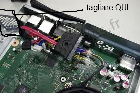 Come alimentare un Hard-Disk esterno direttamente dalla XboxSlim-tagliare.jpg