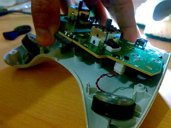 [TUTORIAL]Modding Joystick Xbox 360 Led Ring-foto5.jpg