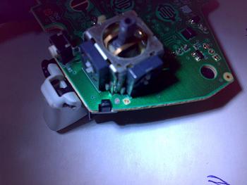 [TUTORIAL] Modding Led Pad Joystick Xbox 360 BY DJSASO-4.jpg