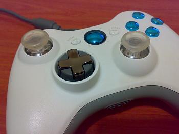 My customs controller xbox 360 :d-modding-djsaso-joystick-xbox-360.jpg