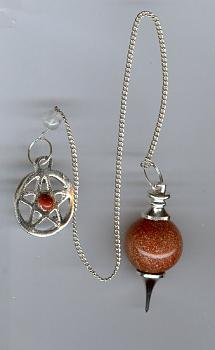 Horror stories - fotocronache dell'impossibile...-pendolo-u0025252520pietra-252520del-252520sole-252520divinazione-252520magia-252520wiccan-252520.jpg