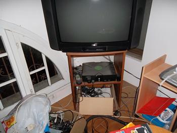 Ecco la mia disordinata postazione-sam_0074-copia-.jpg