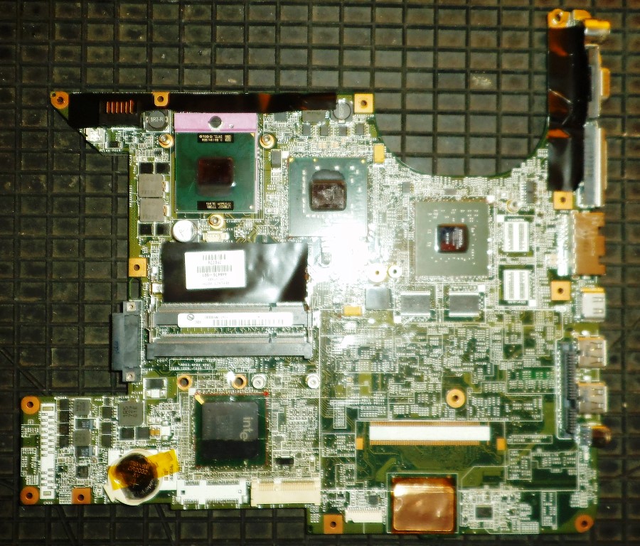 Nome: scheda madre hp.JPG
Visite: 142
Dimensione: 254.4 KB