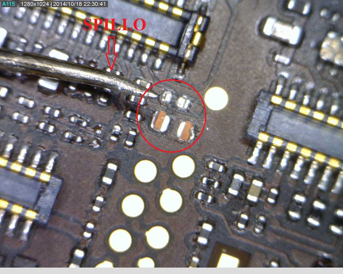 Nome: condensatori mancanti22.jpg
Visite: 106
Dimensione: 340.5 KB